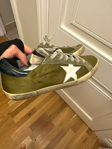 Golden goose superstar - goose,