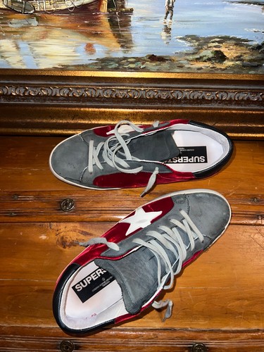 Rare golden goose - red, velvet