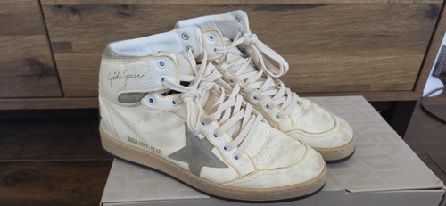 Golden goose deluxe - golden, brand